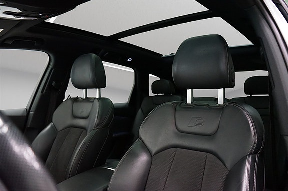 Audi Q7 13 of 26