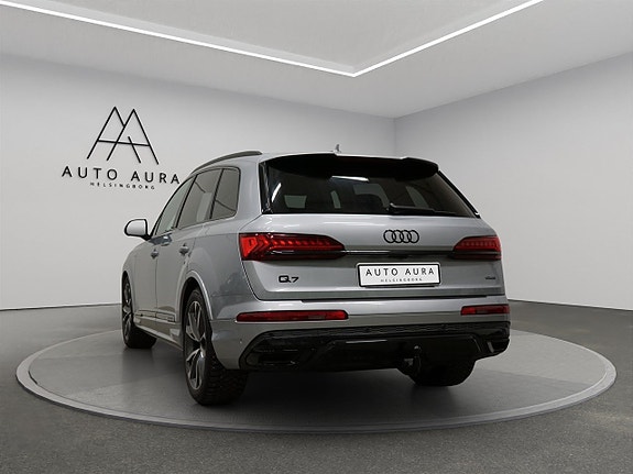 Audi Q7 6 of 26