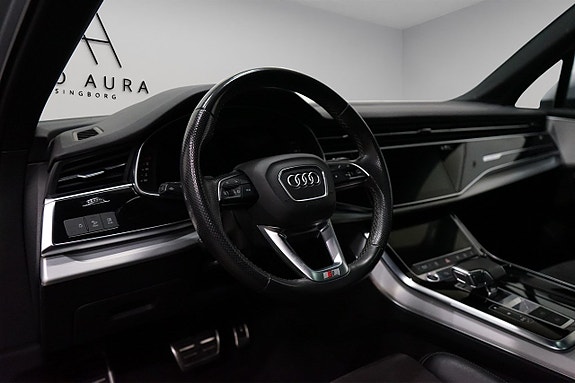 Audi Q7 8 of 26