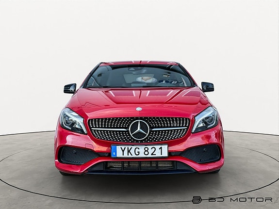 Mercedes-Benz A180 4 of 5