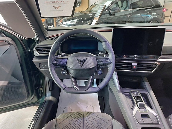 Cupra Formentor e-HYBRID 9 of 15