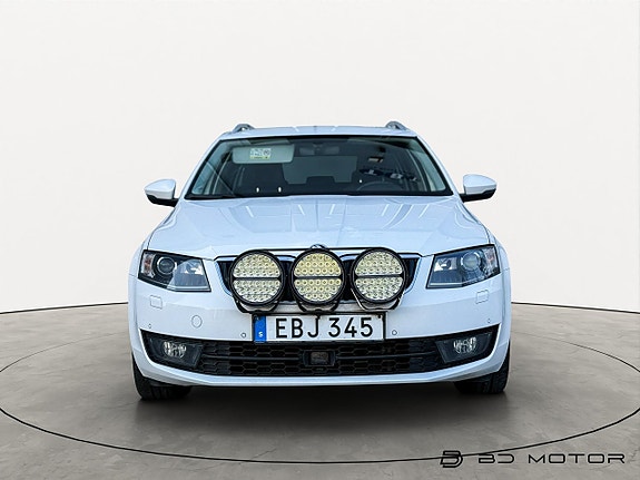 Skoda Octavia 4 of 5