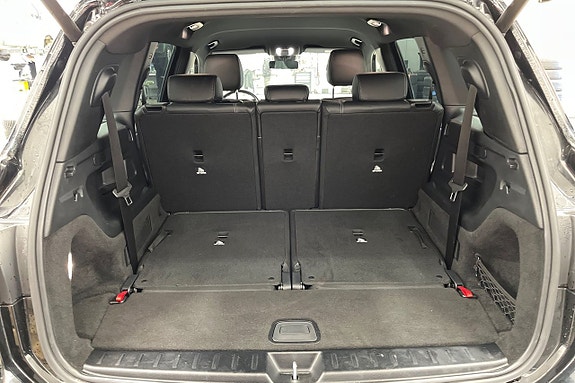 Mercedes-Benz GLB200 d 12 of 26