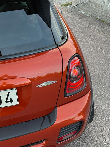 MINI Cooper S 5 of 5
