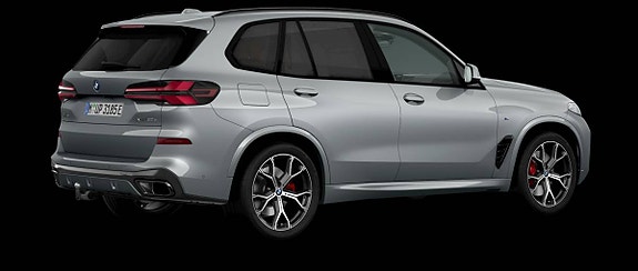 BMW X5 2 of 3