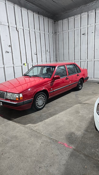 Volvo 940 2 of 4