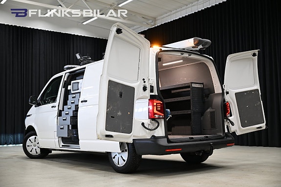 Volkswagen Transporter 8 of 30