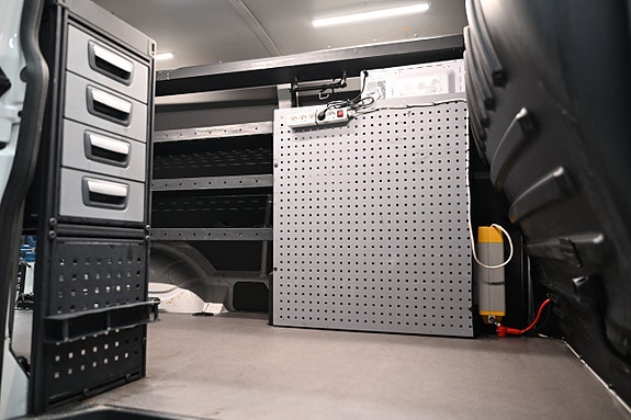 Volkswagen Transporter 15 of 30