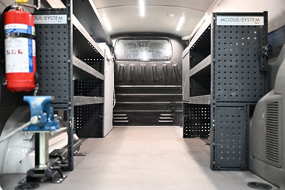 Volkswagen Transporter 10 of 30
