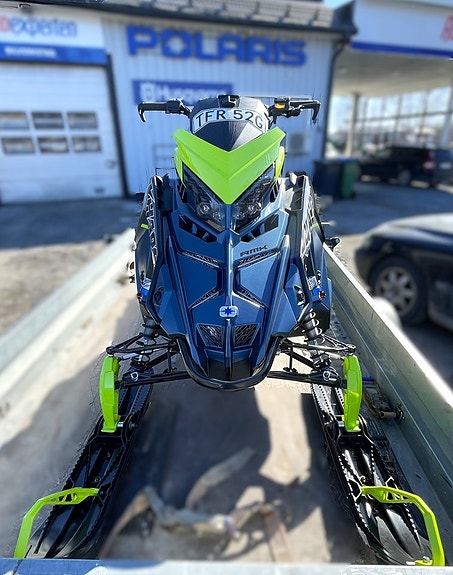 Polaris RMK Khaos 850 146 SÄLJUPPDRAG 4 of 7