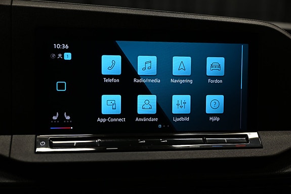 Volkswagen Caddy Maxi 26 of 30