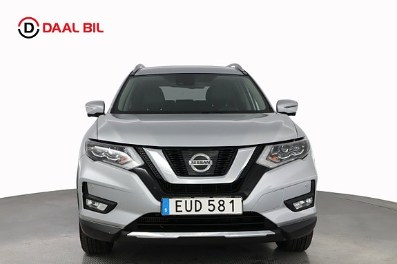 Nissan X-Trail 2 of 5