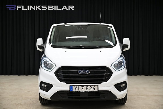 Ford Transit Custom 11 of 25