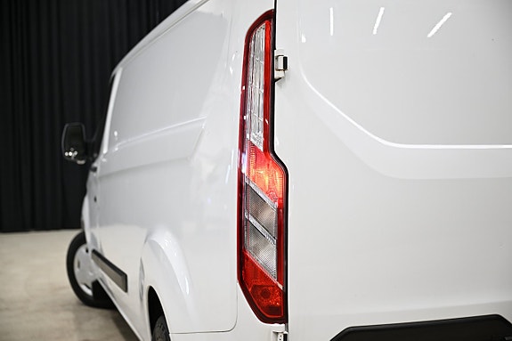 Ford Transit Custom 10 of 25