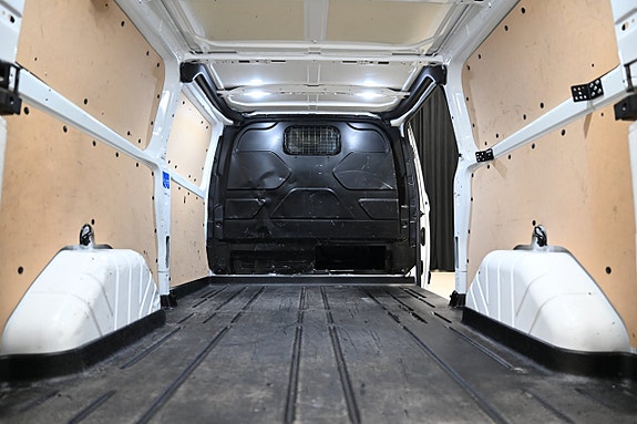 Ford Transit Custom 7 of 25
