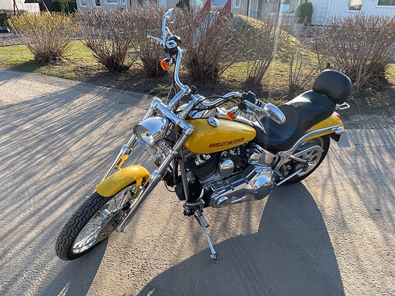 Harley-Davidson Softail Deuce 1450 Kubik Gul Helt i Orginal