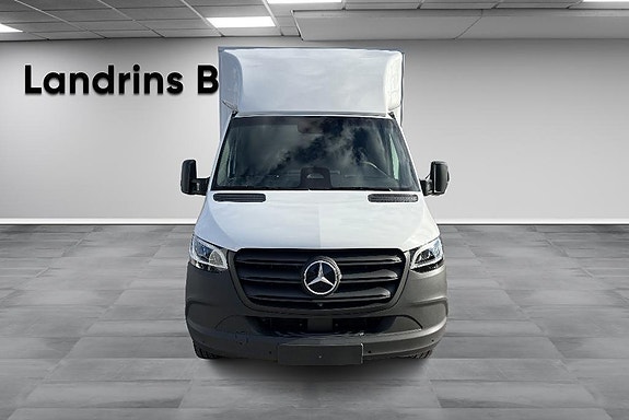Mercedes-Benz eSprinter 420 2 of 14