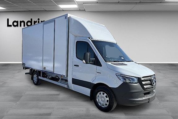 Mercedes-Benz eSprinter 420 3 of 14