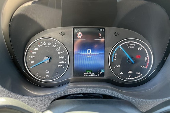 Mercedes-Benz eSprinter 420 10 of 14