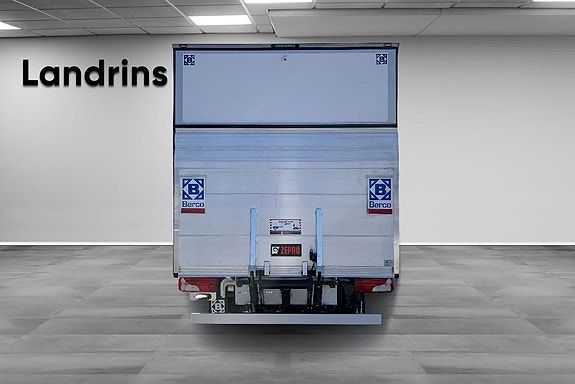 Mercedes-Benz eSprinter 420 5 of 14