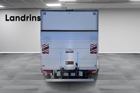 Mercedes-Benz eSprinter 420 5 of 14