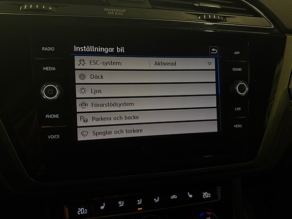 Volkswagen Touran 17 of 24