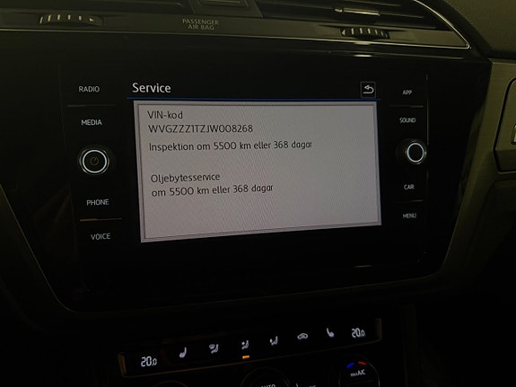 Volkswagen Touran 18 of 24