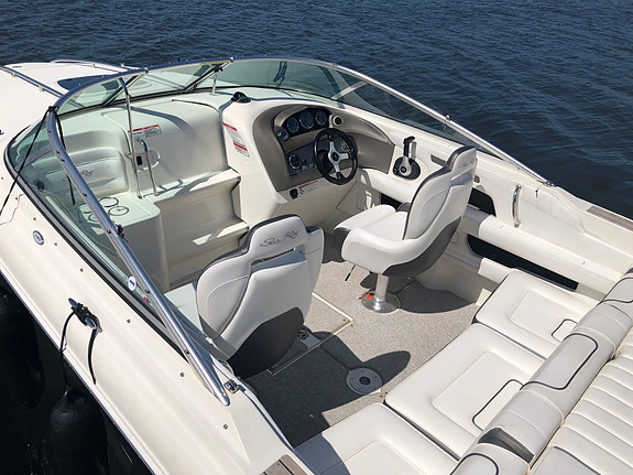 Sea Ray 240 Sun sport-07 4 of 4
