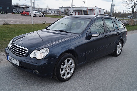 Mercedes-Benz C200