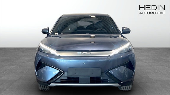 BYD Atto 3 8 of 12