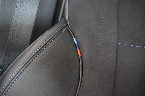 BMW iX2 13 of 17