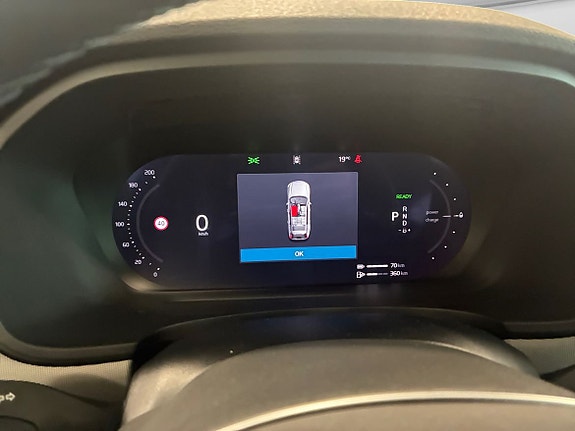 Volvo V90 11 of 16