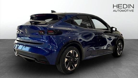 Renault Clio 2 of 12