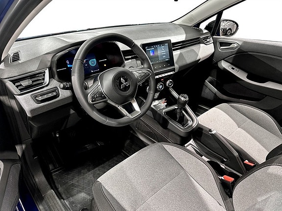 Mitsubishi Colt 5 of 15