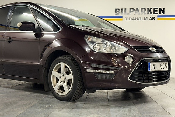 Ford S-MAX 4 of 5