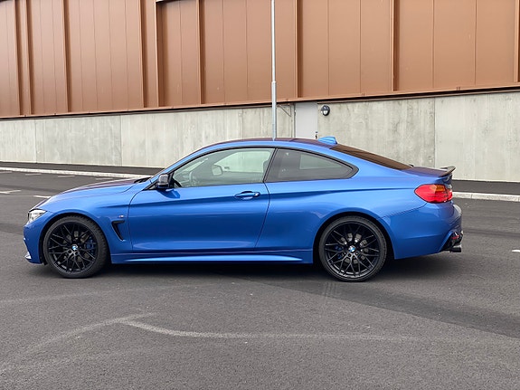 BMW 428i 3 of 7