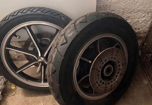 Product image 9 of 10