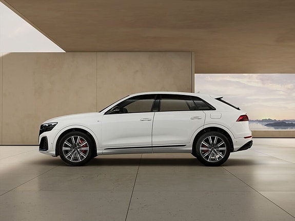 Audi Q8 3 of 6