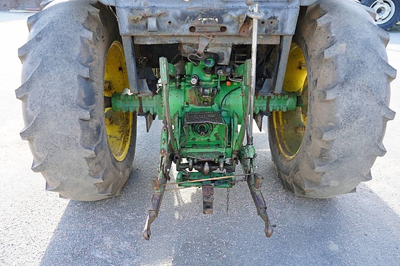 JOHN DEERE 1640 5 of 5