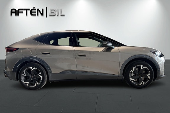 Cupra Tavascan 6 of 29
