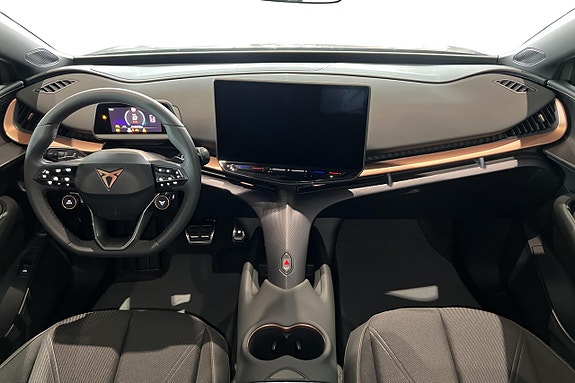 Cupra Tavascan 15 of 29