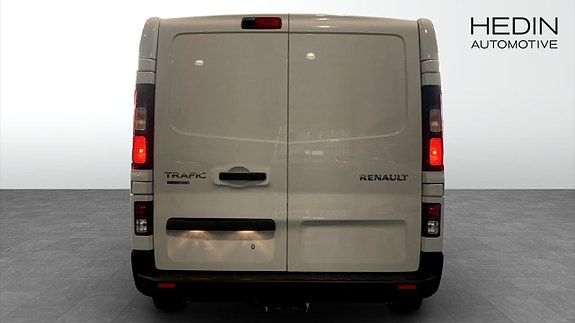 Renault Trafic 5 of 5
