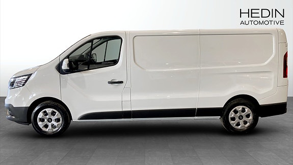 Renault Trafic 4 of 5