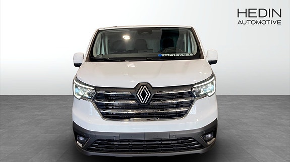 Renault Trafic 2 of 5