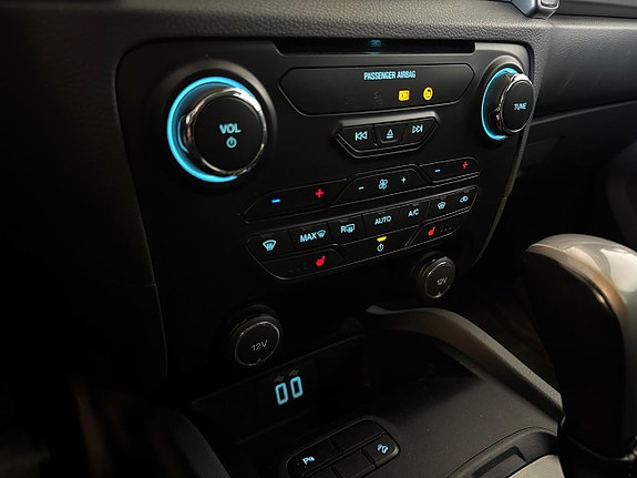 Ford Ranger 19 of 27