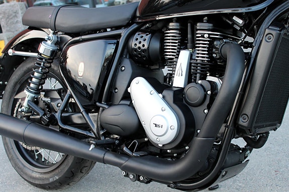 BSA 650 GOLD STAR MC | SHADOW BLACK | NYHET 12 of 15