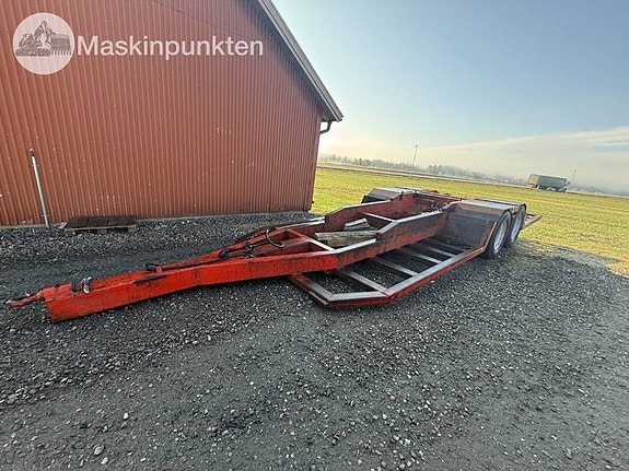 Maskintrailer till traktor