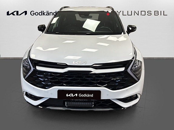 Kia Sportage 2 of 5