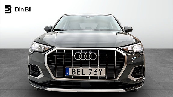 Audi Q3 4 of 5
