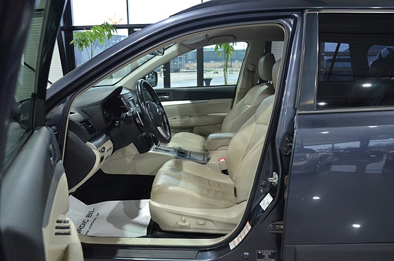 Subaru Outback 9 of 20